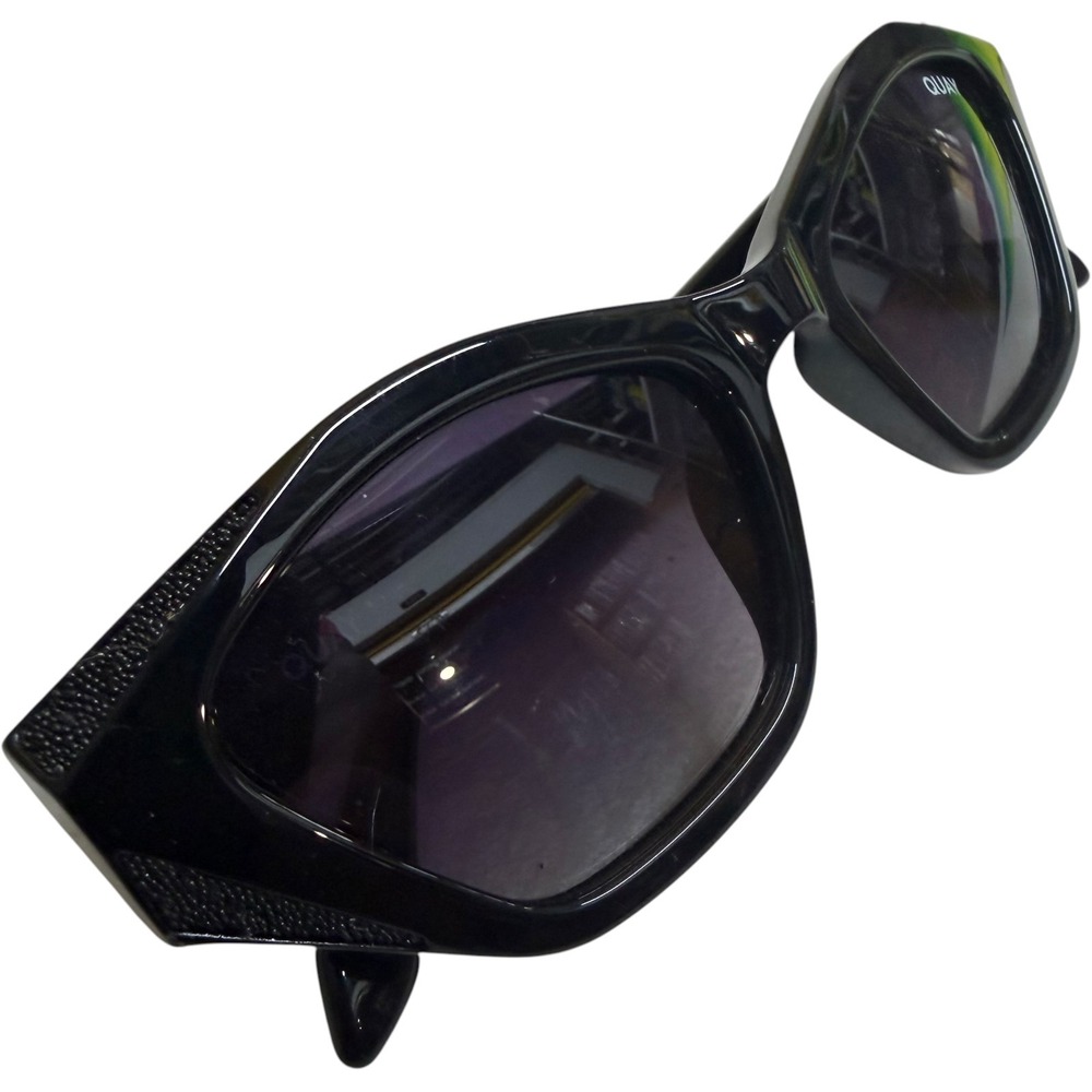 Quay Counting Stars Sunglasses Black Oversized Geometric Cat Eye Frames - Picture 2 of 5